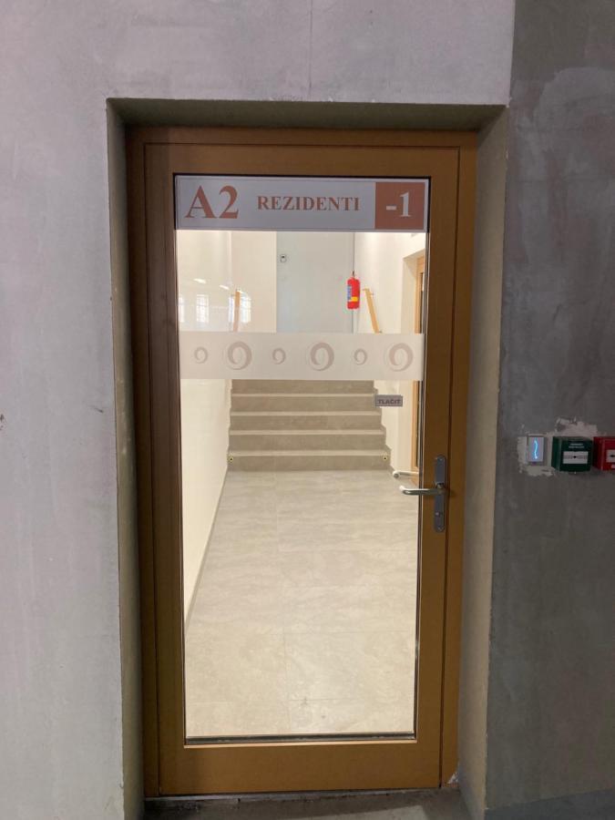 Stylovy Apartman A409 V Centre Nr, Parkovanie V Cene Nitra Exterior foto